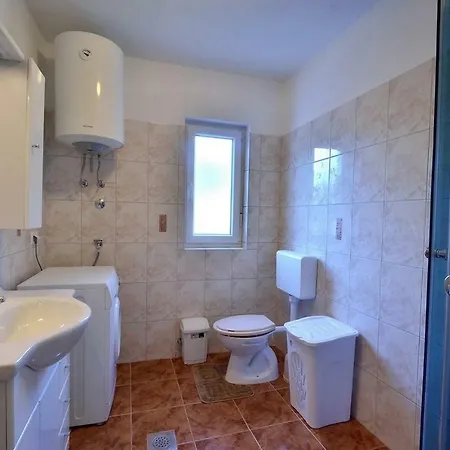 Apartment Nada With Private Pool Buzet Exterior photo